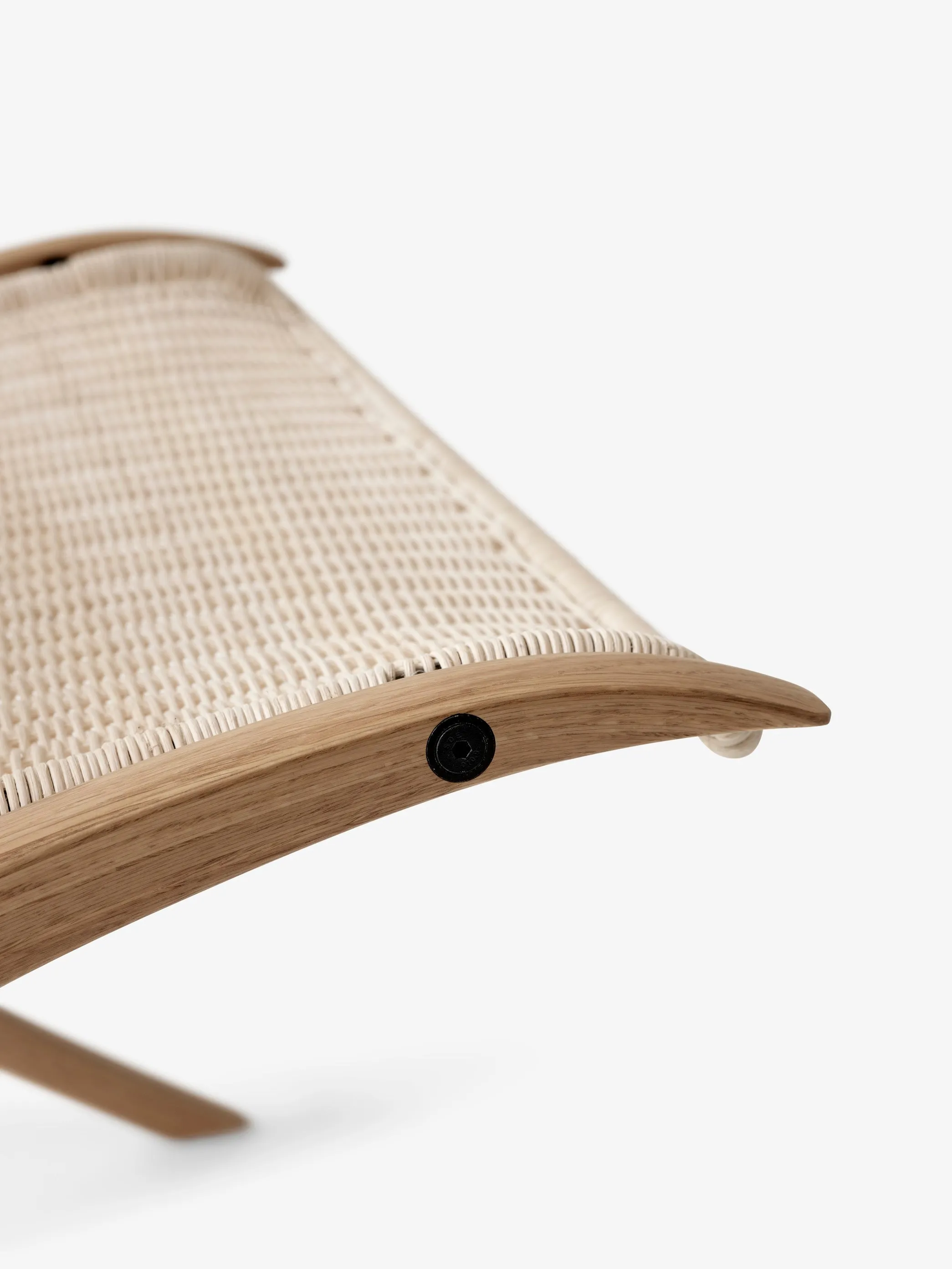 &Tradition X HM10 lounge chair