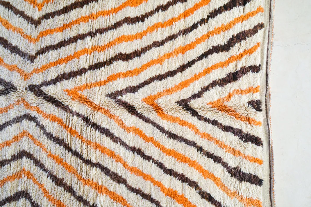AZILAL. 12'3"x6'2"Vintage Moroccan Rug. Wool Beni Ourain Carpet. Modern Design.