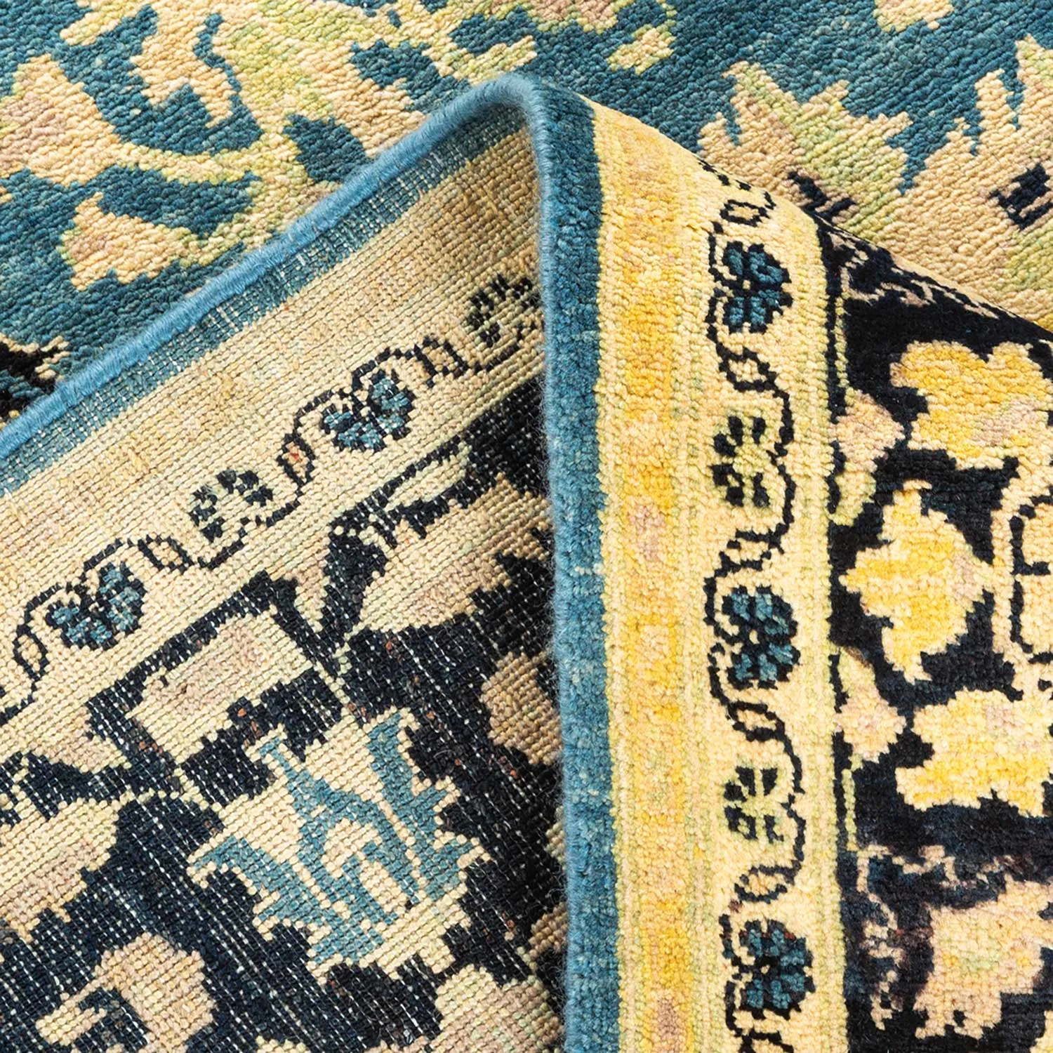 Blue Traditional Wool Rug - 6'1" x 8'8"