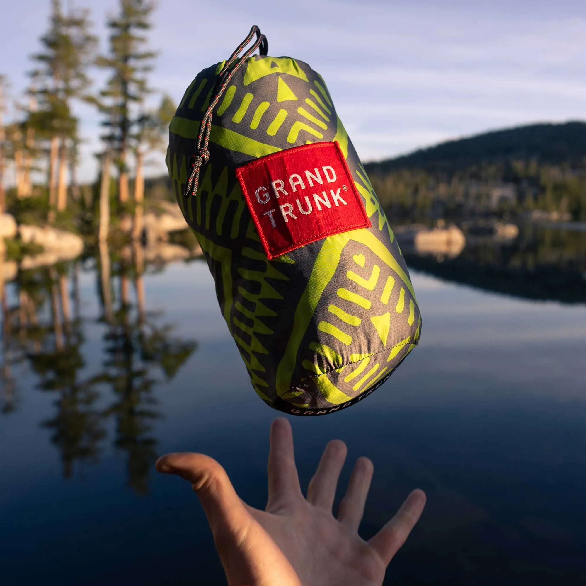 Double Deluxe Hammock with Suspension Straps | Prints