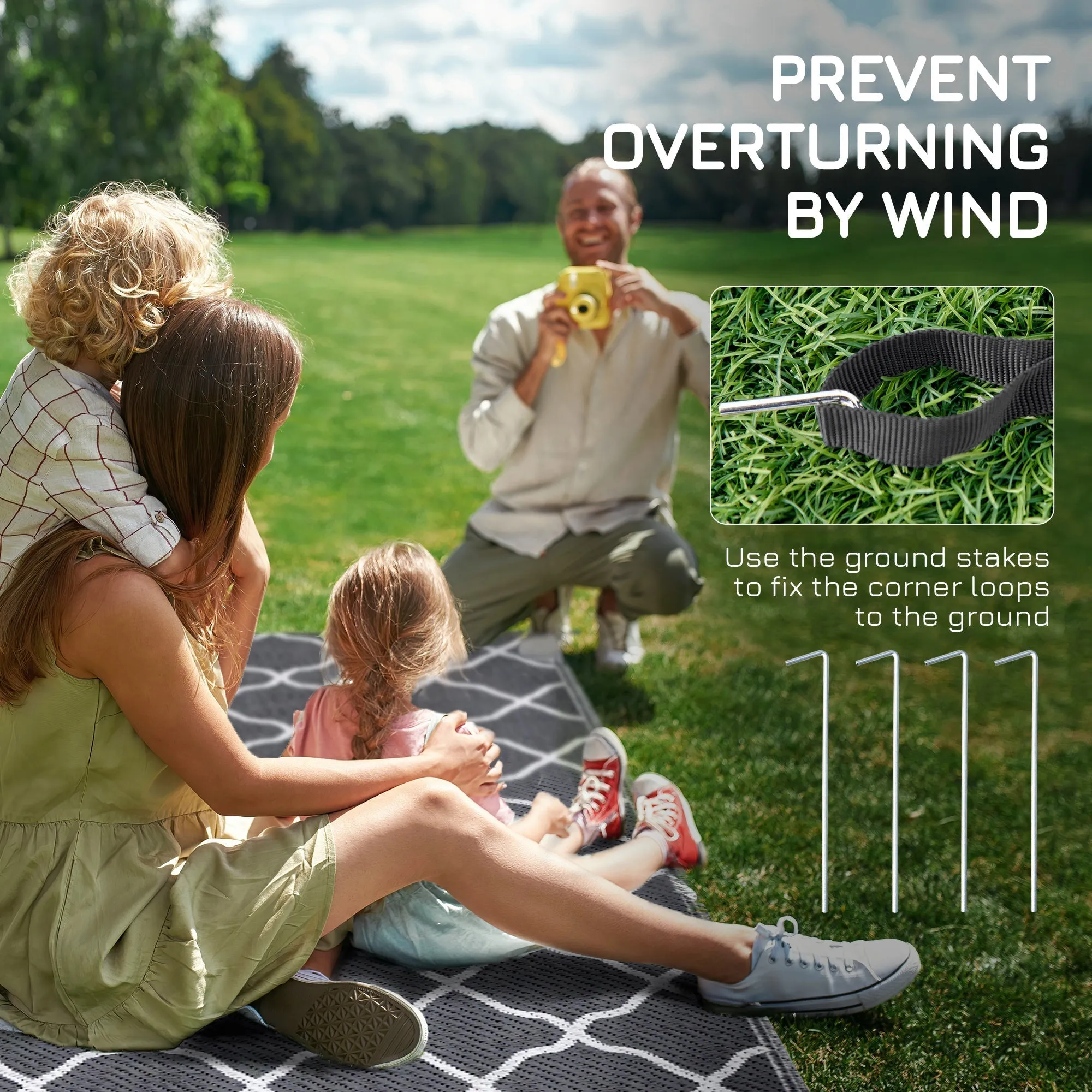 Outsunny Reversible Outdoor Rug with Carry Bag and Ground Stakes