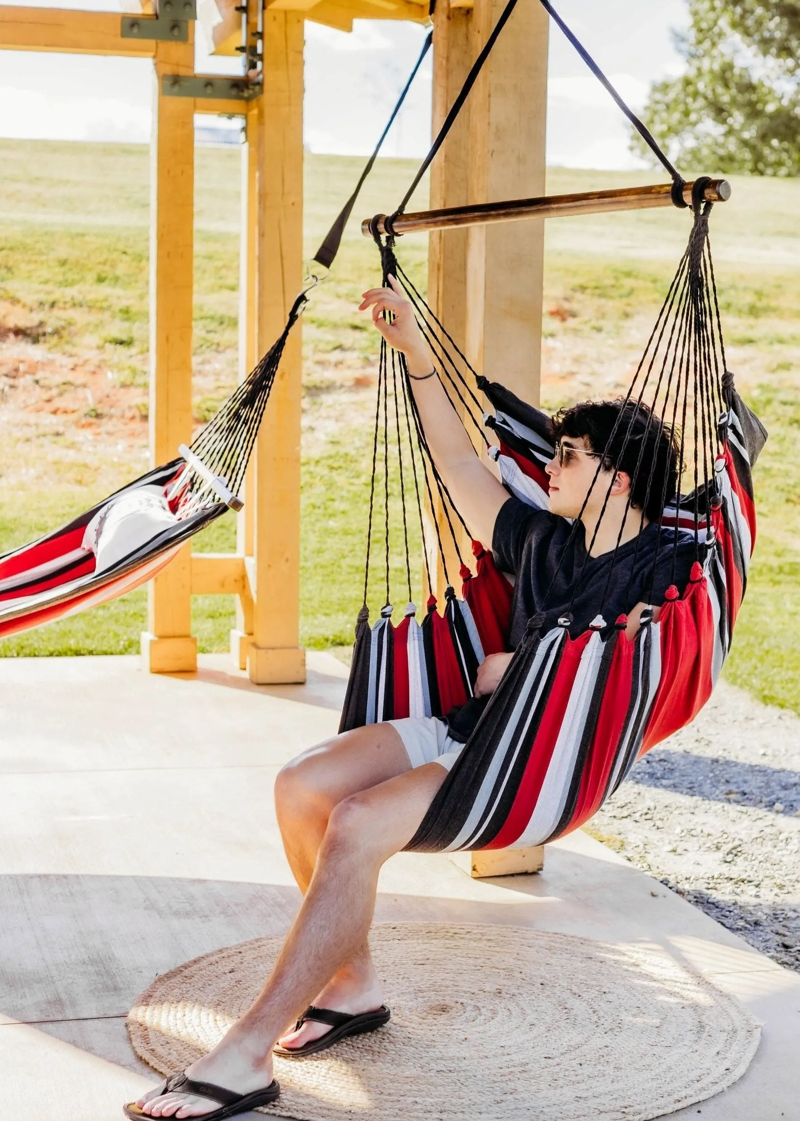 University of Georgia UGA BULLDOGS Hanging Chair Swing | DAWG